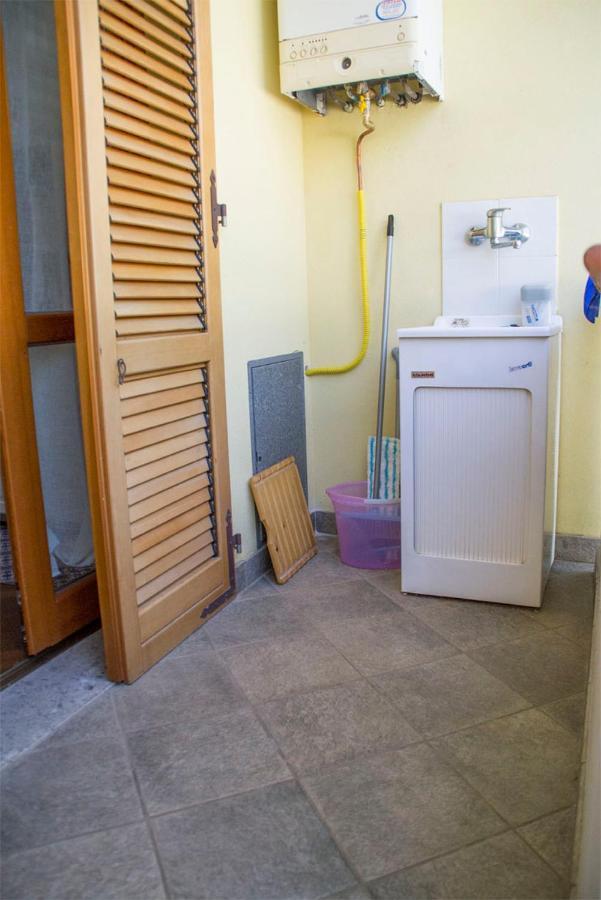 Casa D'Amare - A 600 Mt Dalla Spiaggia Фоллоніка Екстер'єр фото